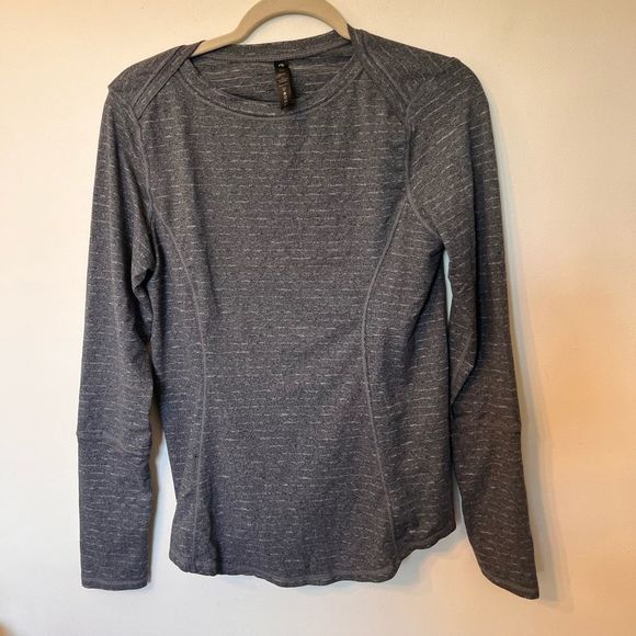 EUC Long Sleeve Athletic Shirt 90 Degree by Reflex Size L - Picture 1 of 7